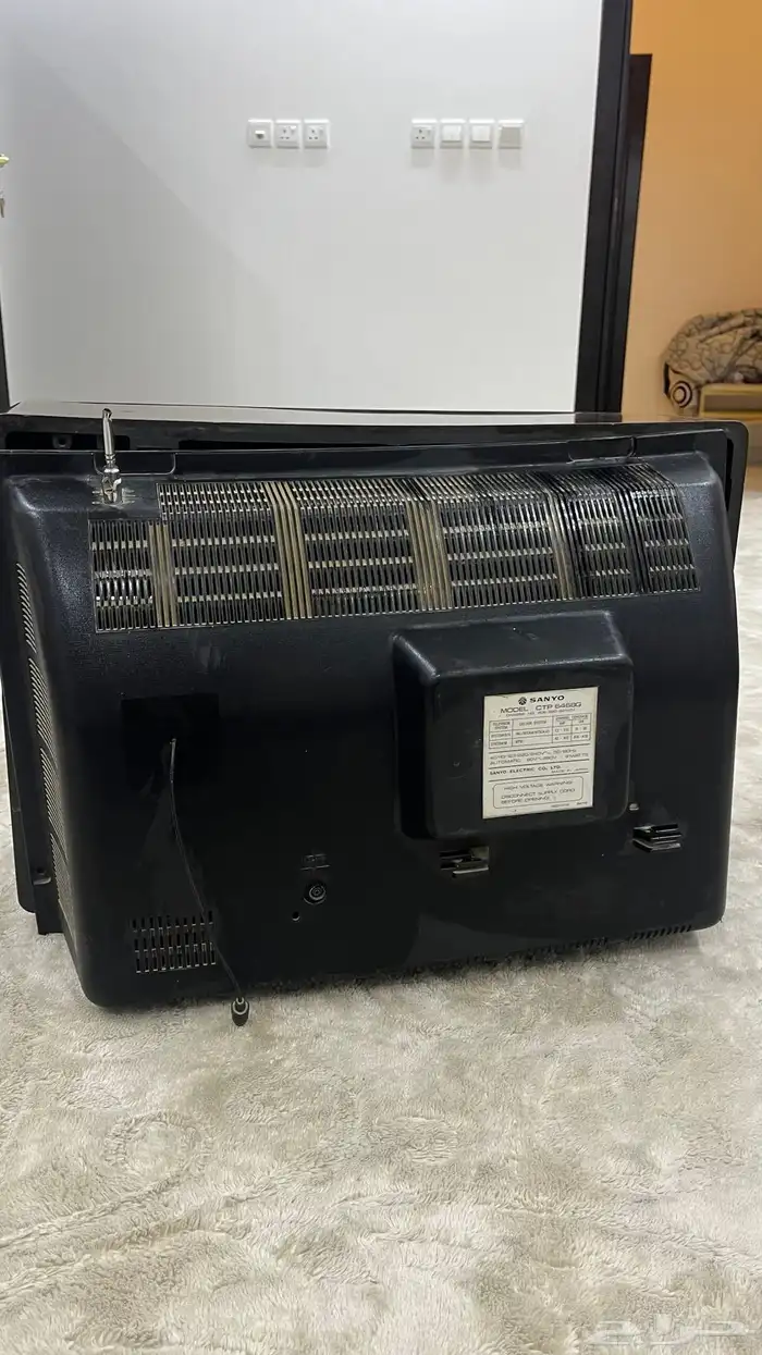 شاشه قديمه 4