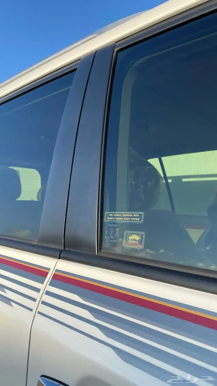 لاندكروزر 2014 فل كامل 29