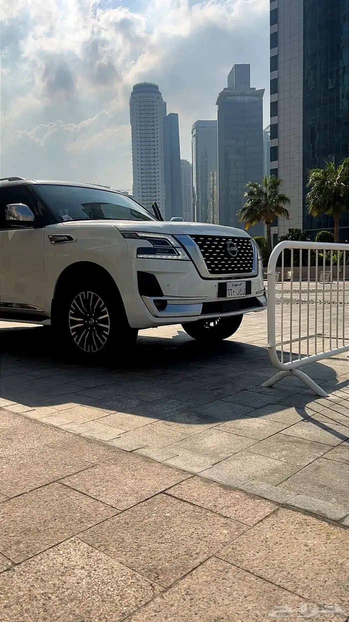 للبيع باترول 2020 SE 0