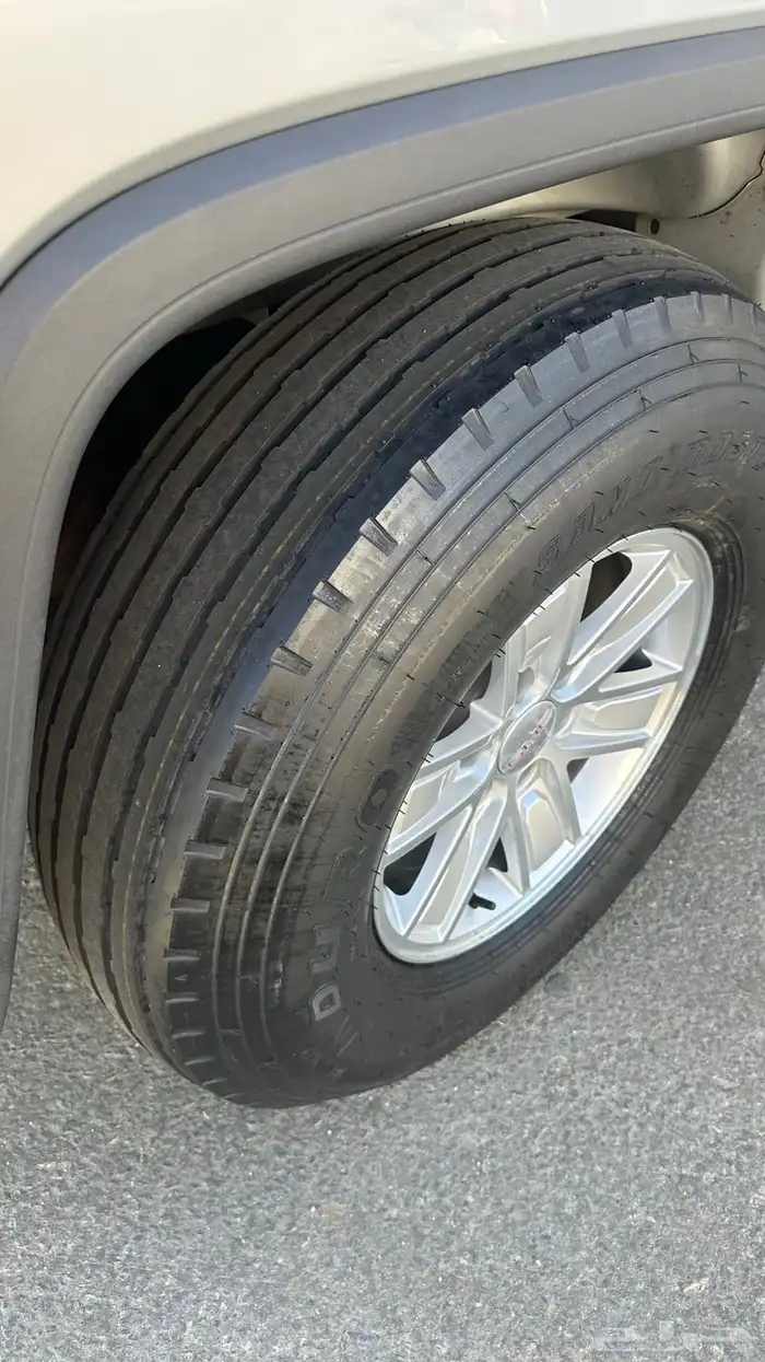 جنوط سيرا كويتيه مع بوالين 0