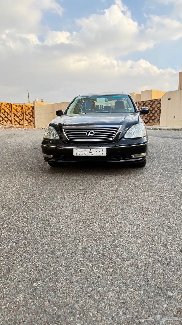 للبيع لكزس 430 امريكي نص الترا 8