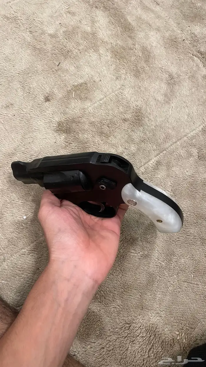 ابو محاله سمث لعبة مسدس (3) 2