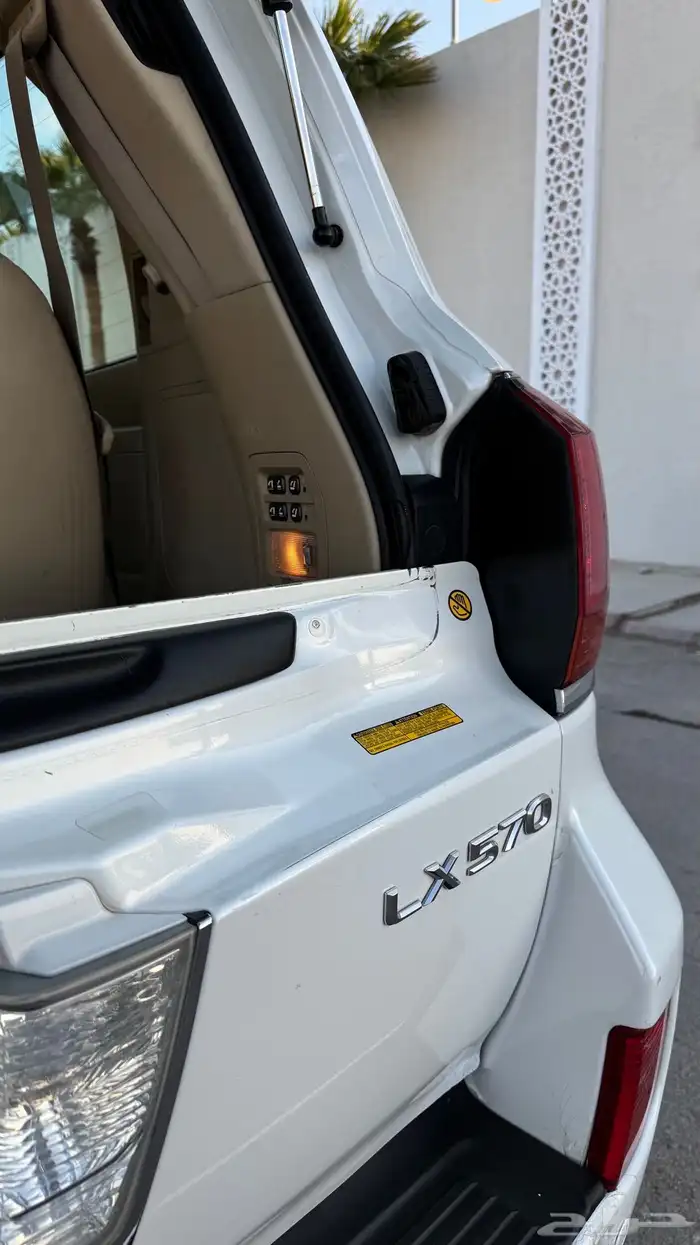 جيب لكزس 2009 LXDD(وراد عبد الطيف جميل ) قمة في النظافة . 36