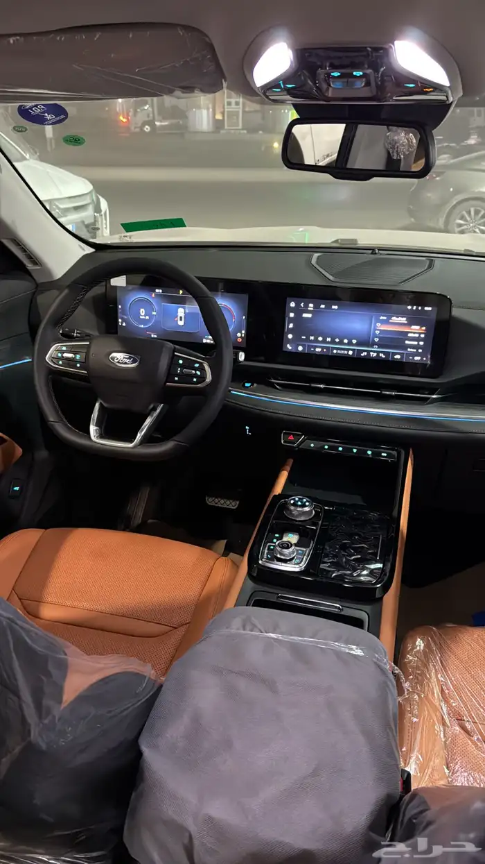 فورد تيرتوري فئة تيتانيوم بلس بنزين 2026 5