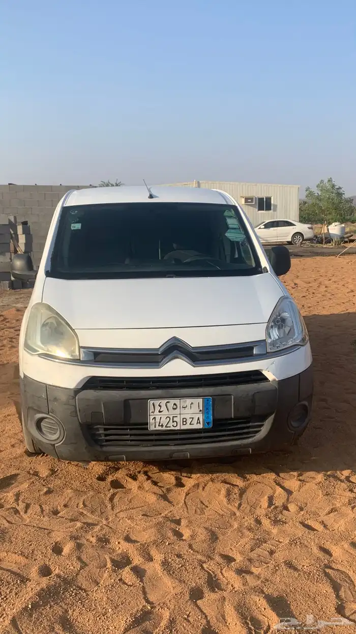 للبيع ستروين 2013 مجدد ومفحوص جاهز للنقل 2