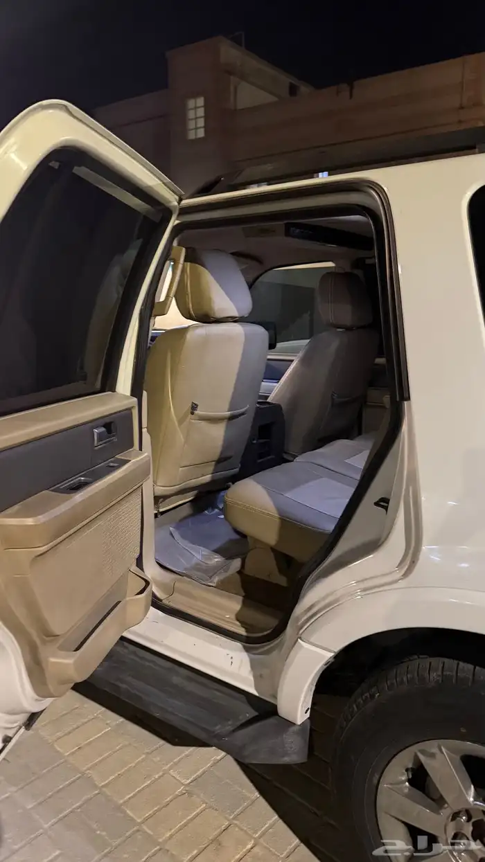 فورد اكسبيديشن 5