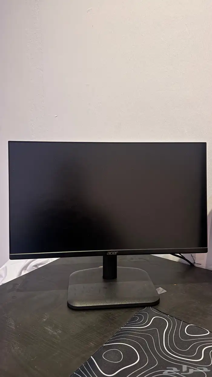 شاشة ايسر صغيرة للبي سي والسوني 2