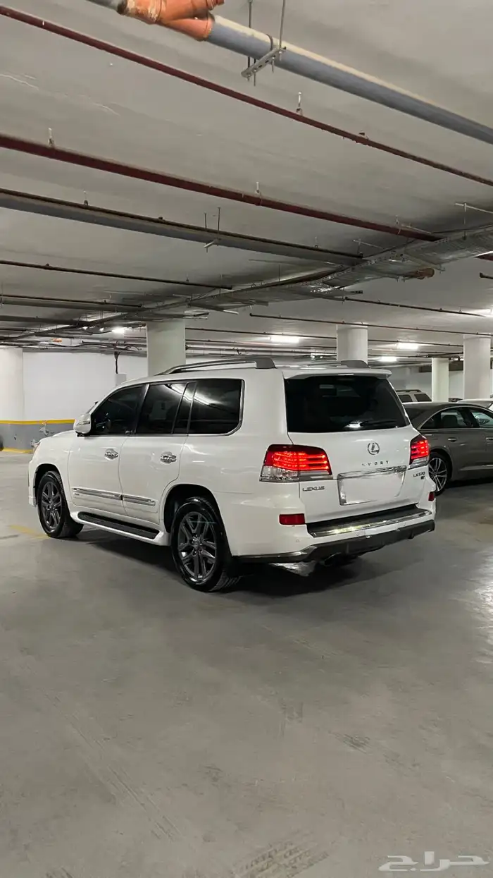 جيب لكزس2014 نظيف وكالة 2