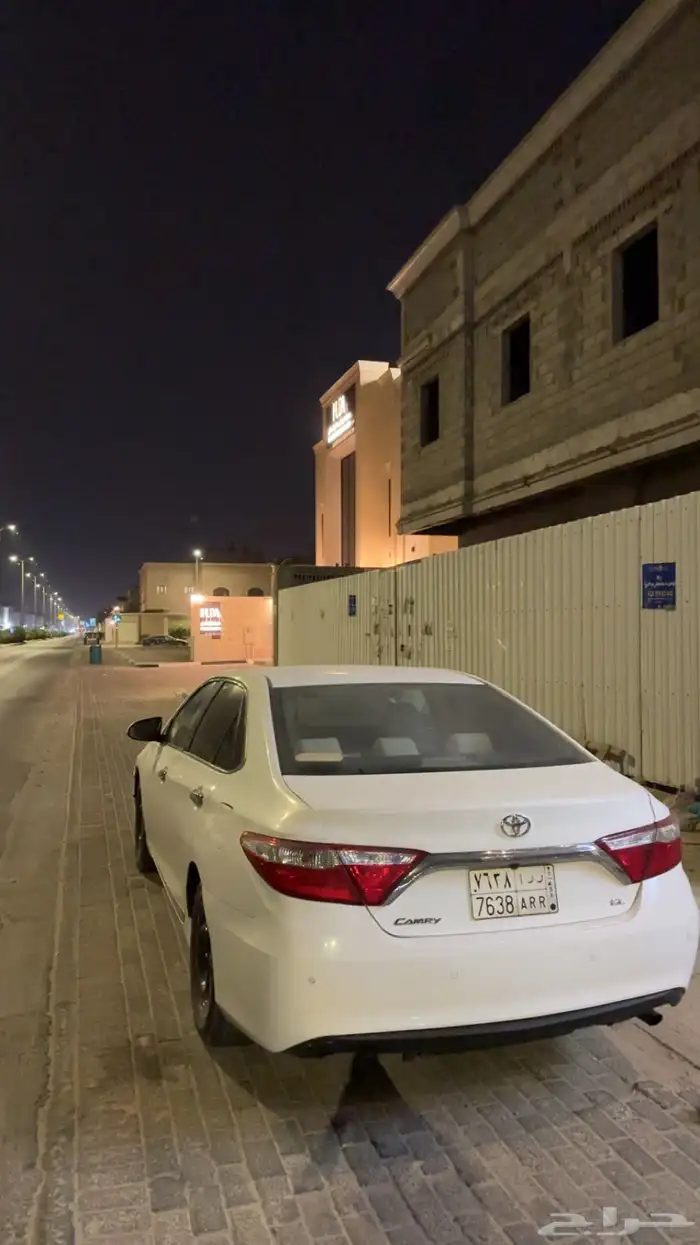 للبيع كامري 2017 12