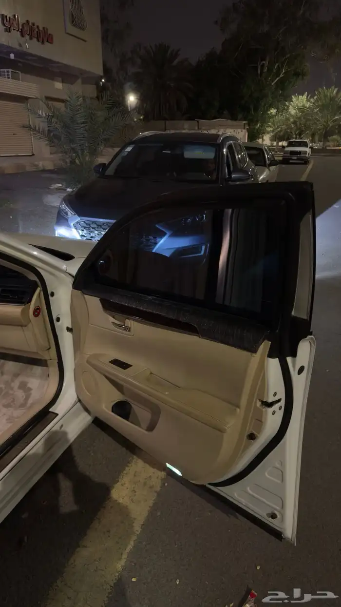 لكزس موديل 2013 فل كامل 12