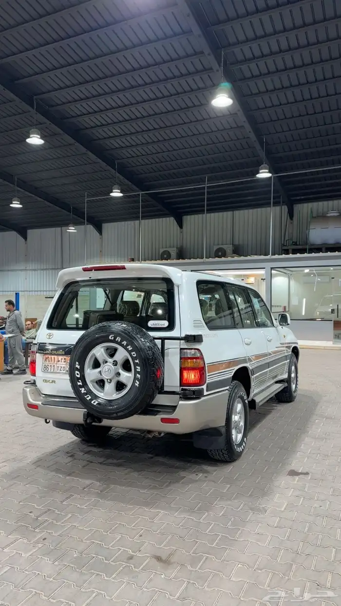 جيب تويوتا لاندكروزر جي أكس آر 2000 6