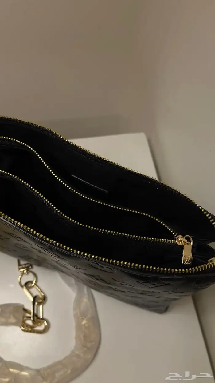 شنطة لويس فيتون Lv قابل للتفاوض بالمعقول 3
