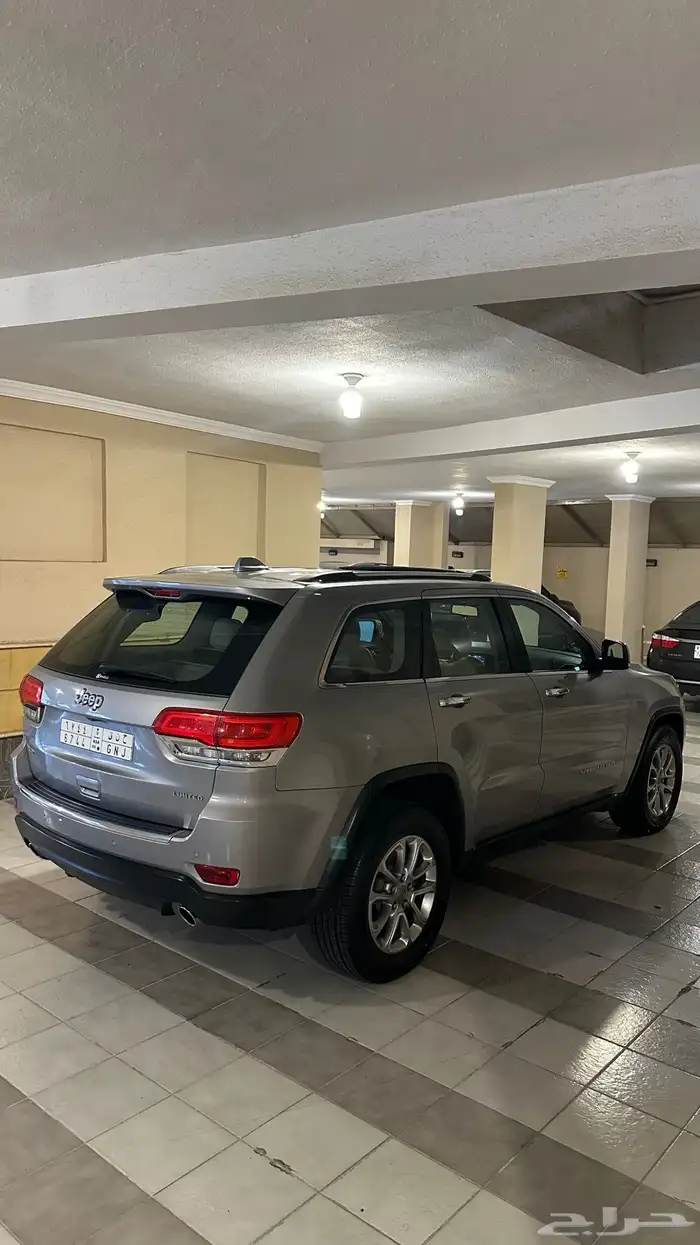 جراند شيروكي 2015 V8 4