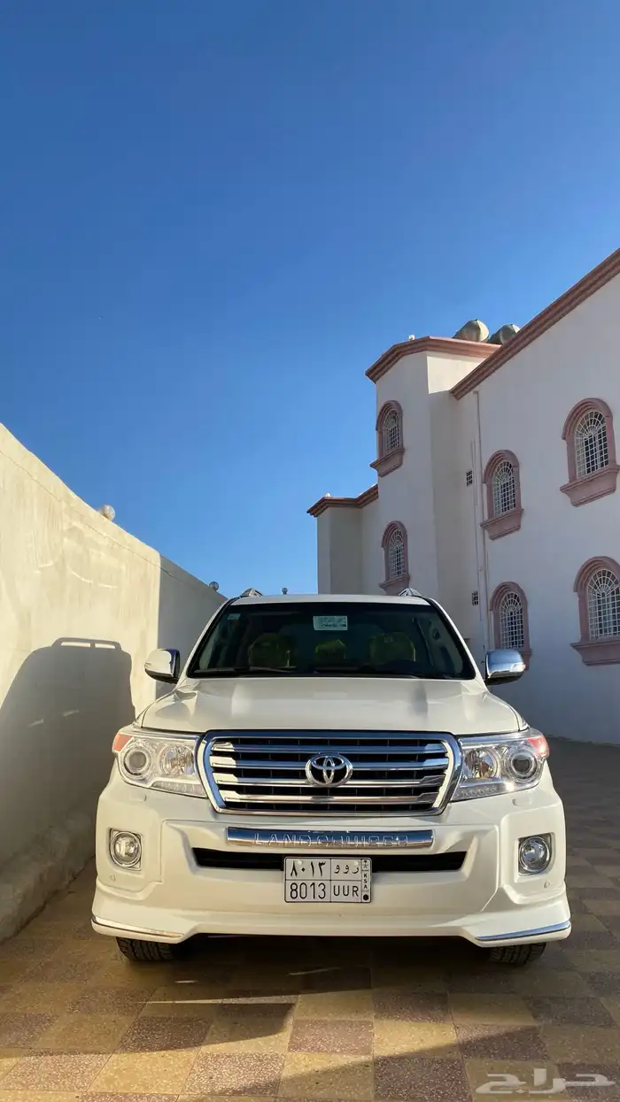 لاندكروزر 2014 فل كامل 2