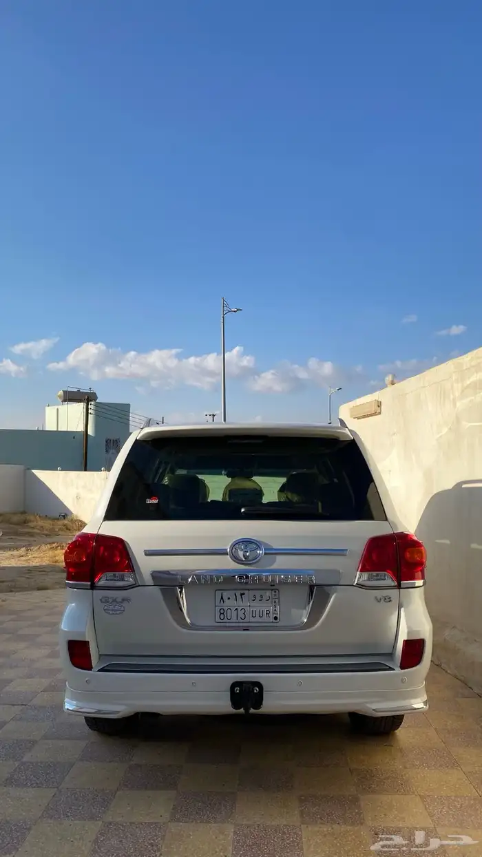 لاندكروزر 2014 فل كامل 7