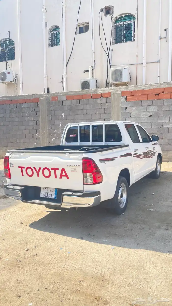 هايلوكس موديل2024 وكاله 1