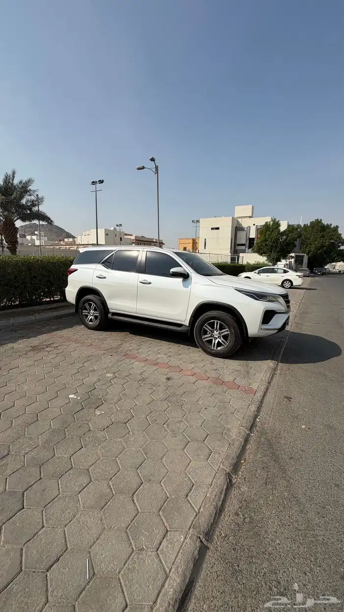 فورتشنر 2025 ديزل منوة المستخدم 1