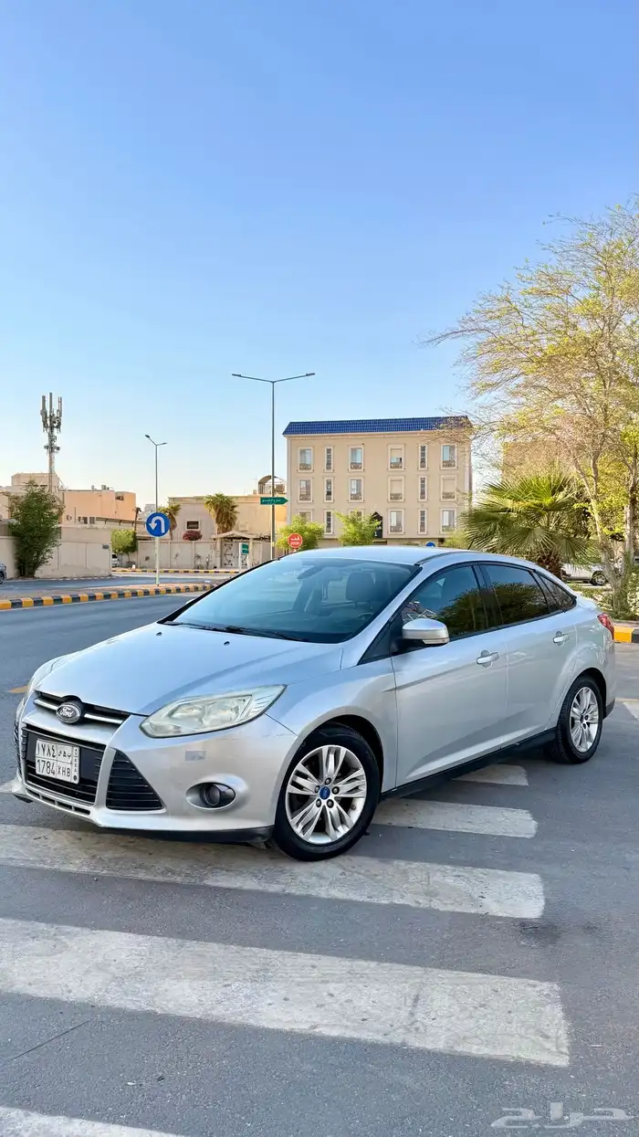 فورد فوكس ممشى قليل 130 000 0