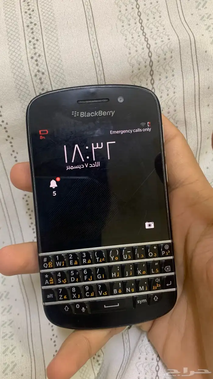 جوالات بلاك بيري بحاله ممتازه 2