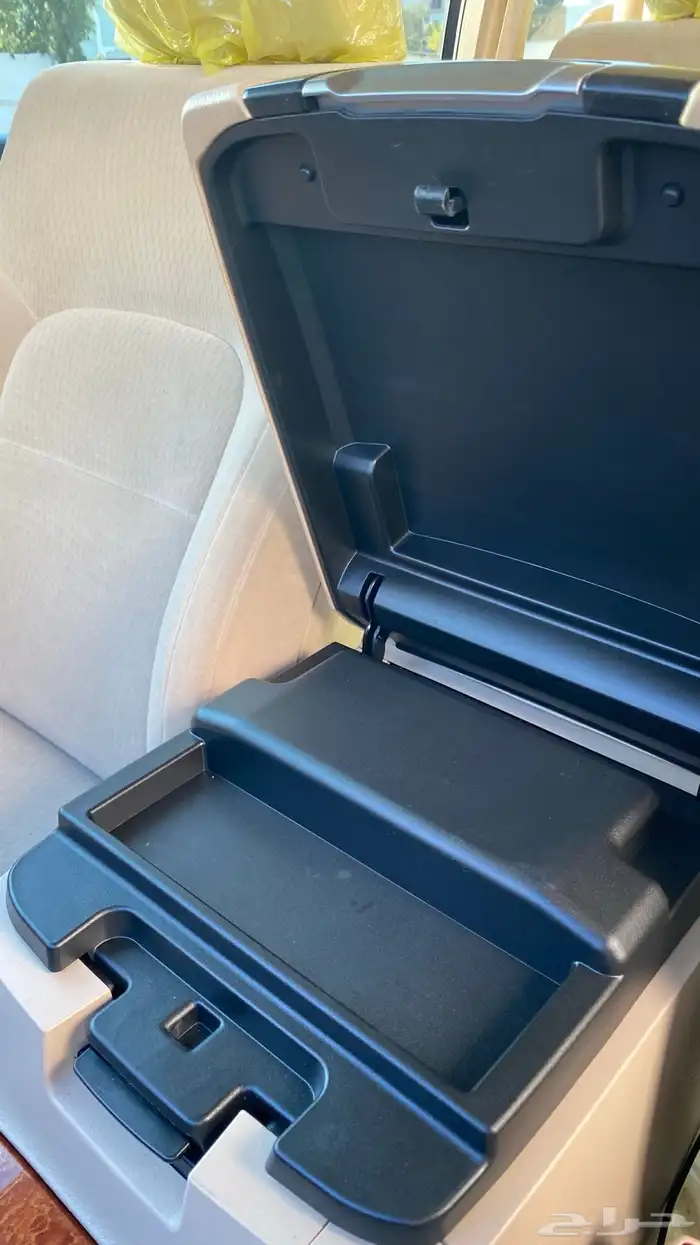 لاندكروزر 2014 فل كامل 44