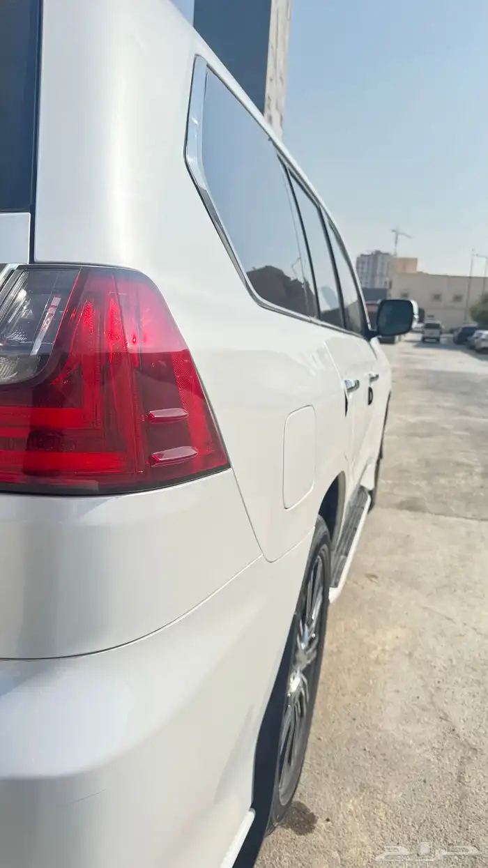 لكزس 2018 فل كامل ممشى قليل 4