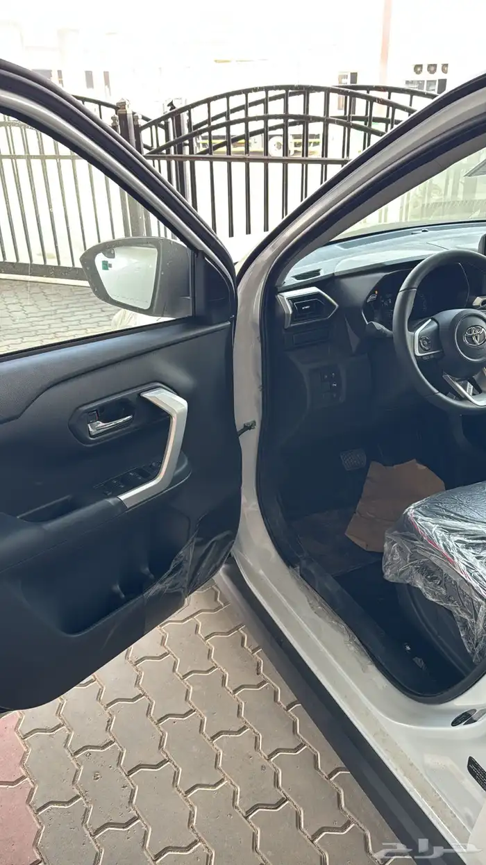 تويوتا رايز فئة ليميتد بنزين 2026 6