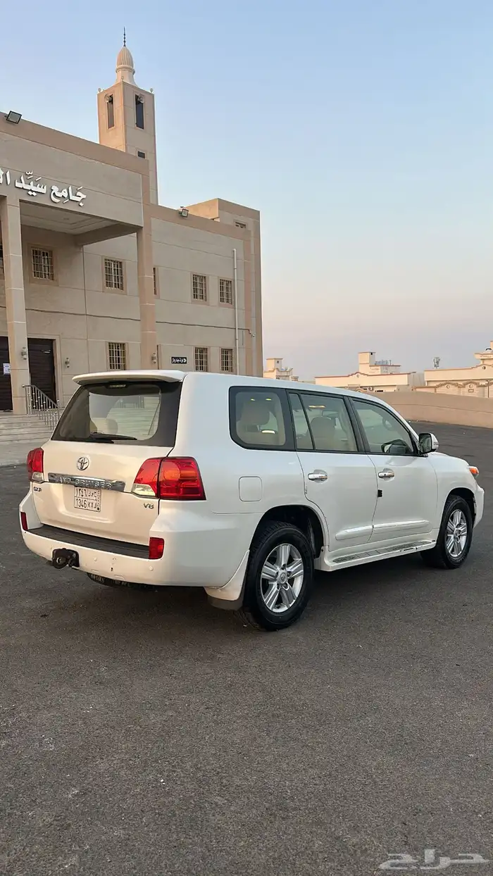 لاندكروزر 2014 الموقع جدة 6