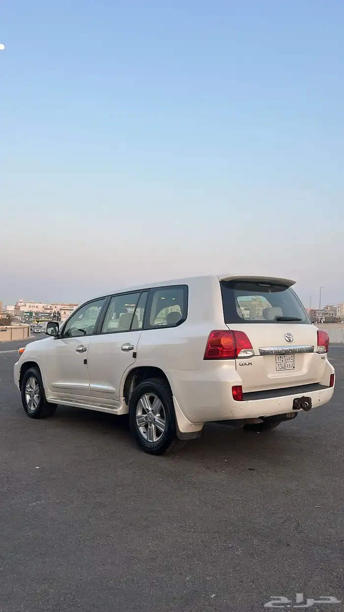 لاندكروزر 2014 5