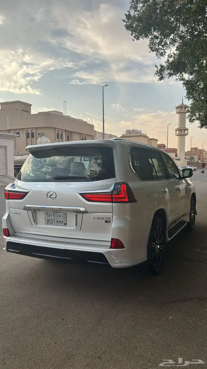 جيب لكزس فل كامل DD 7