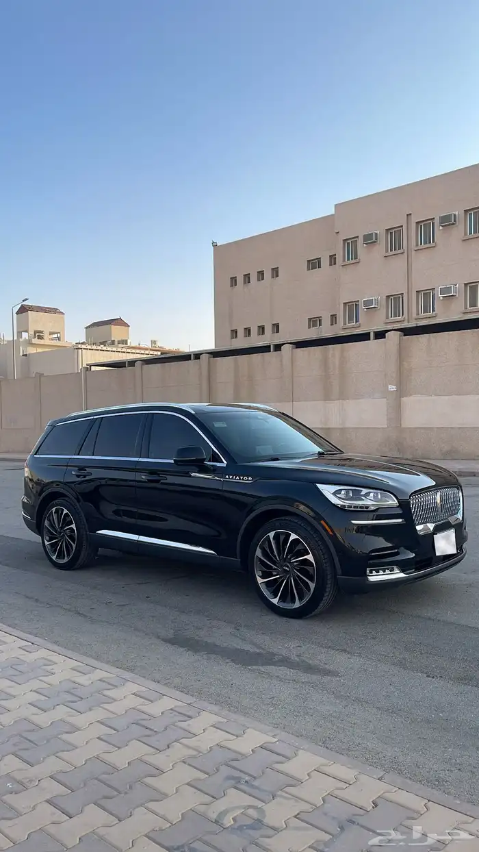 لنكولن افياتور 2022 1