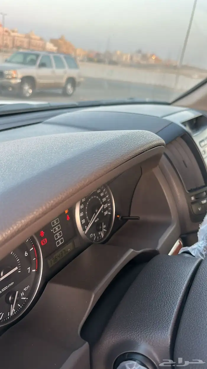 لاندكروزر 2014 الموقع جدة 10