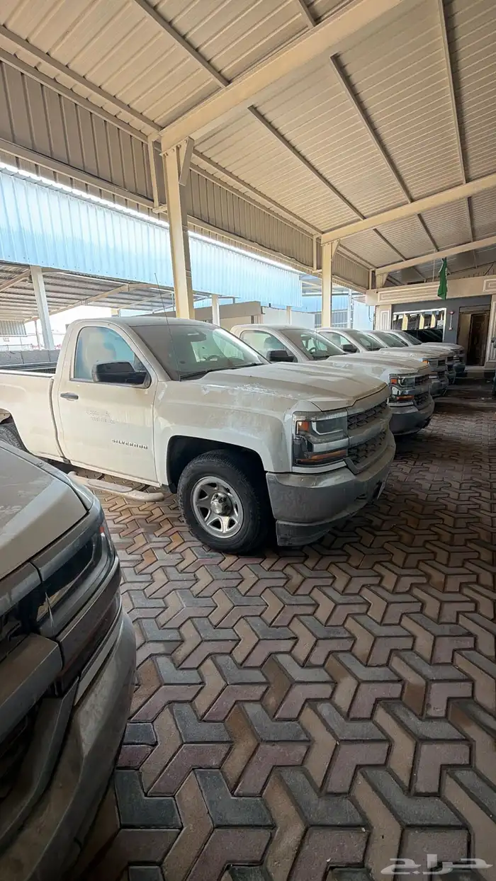 للبيع   شفروليه سيلفرادو 2018 دبل وبدون دبل 6 سلندر 1
