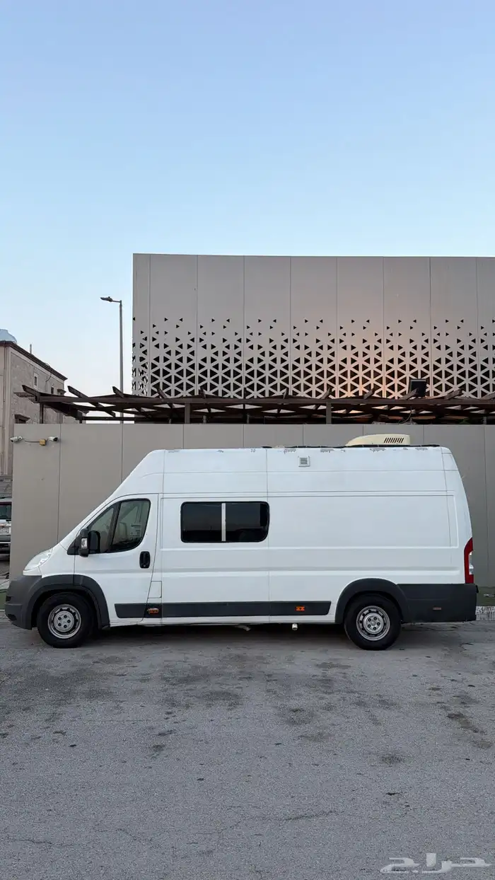 بيجو بوكسر 2014 مجهز كرفان بالكامل 0