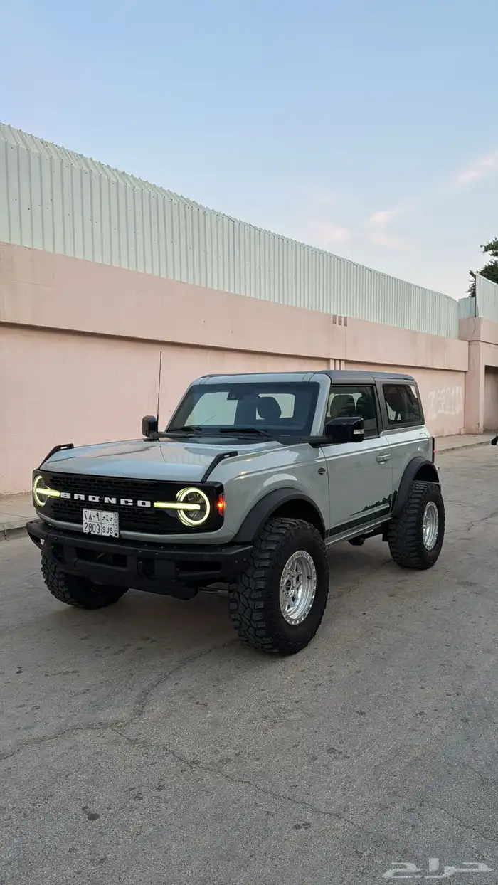 فورد برونكو وايلد تراك 0