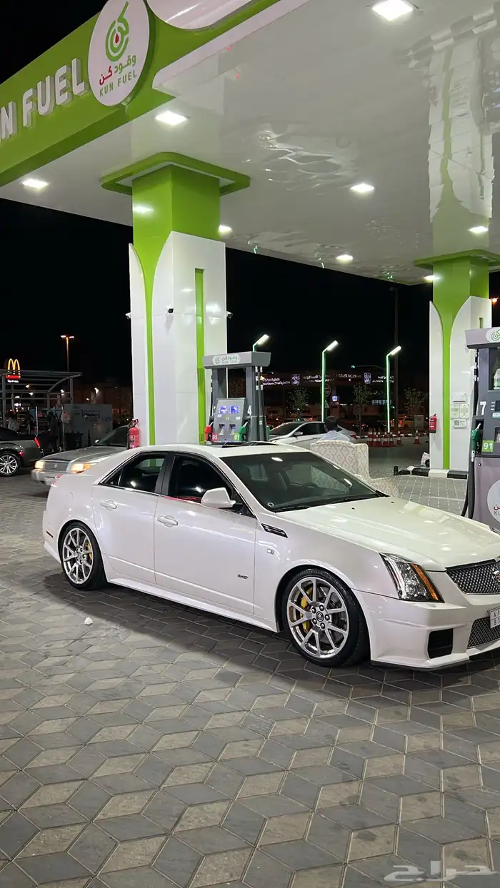 للبيع كاديلاك ctsv 2