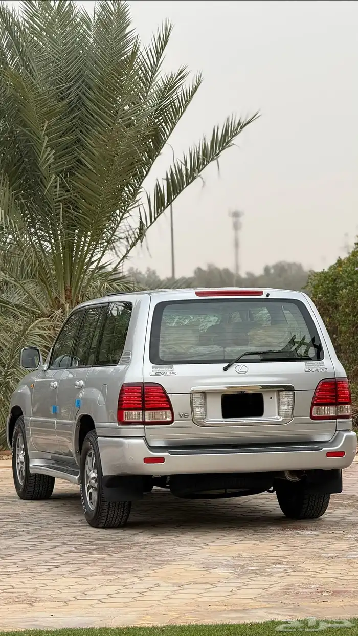 لكزس LX470 بريمي 2006 عداد 378 الف فقط 33