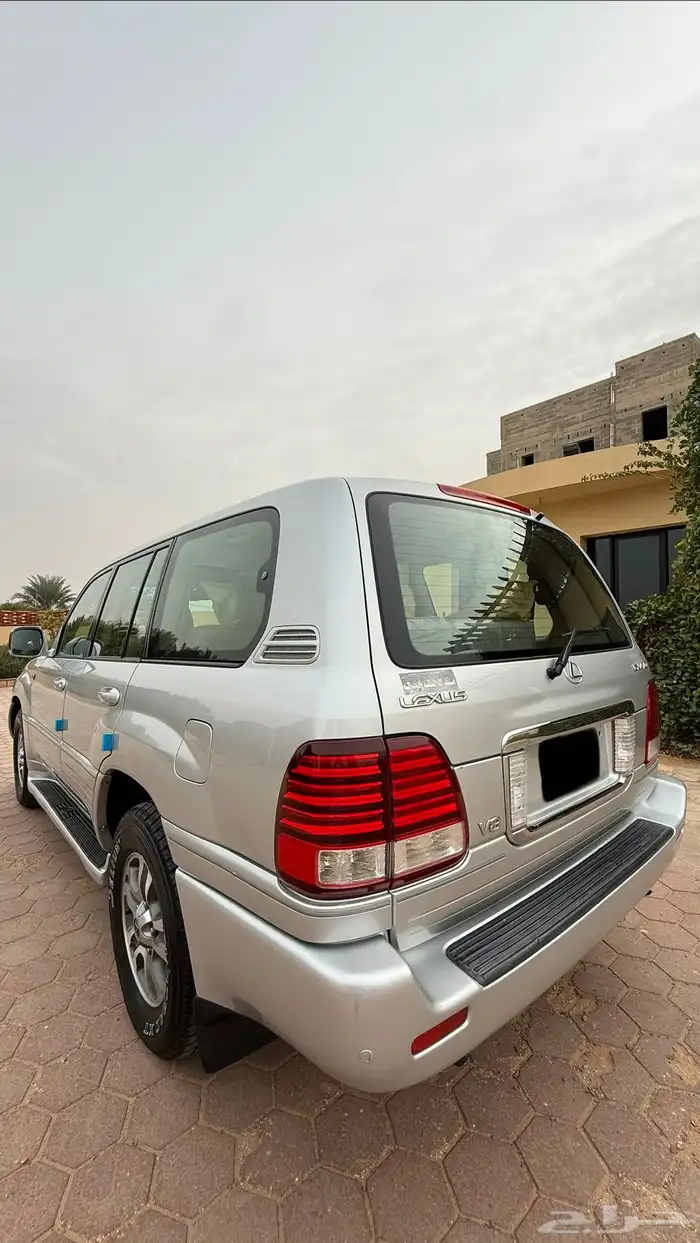لكزس LX470 بريمي 2006 عداد 378 الف فقط 35