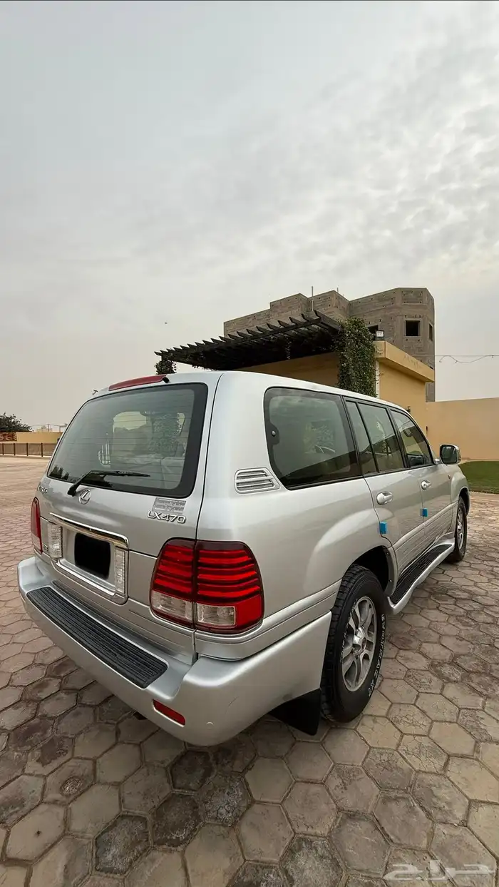 لكزس LX470 بريمي 2006 عداد 378 الف فقط 15