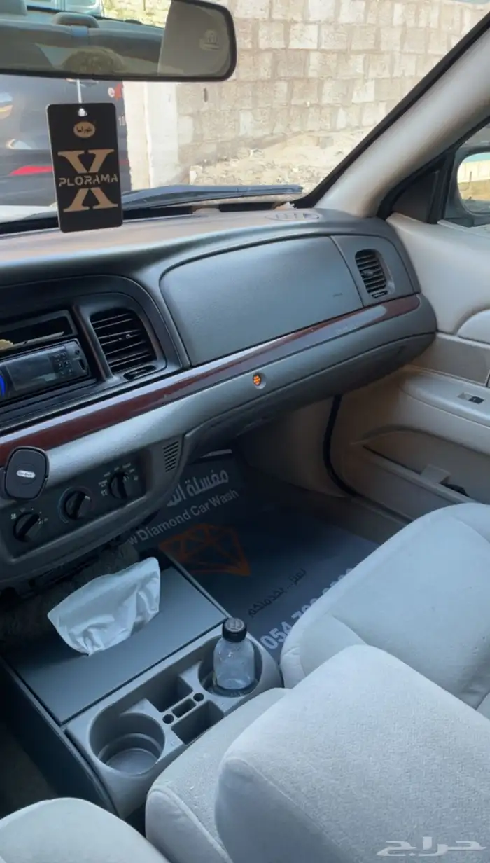 فورد فكتوريا 2011 للبيع 7