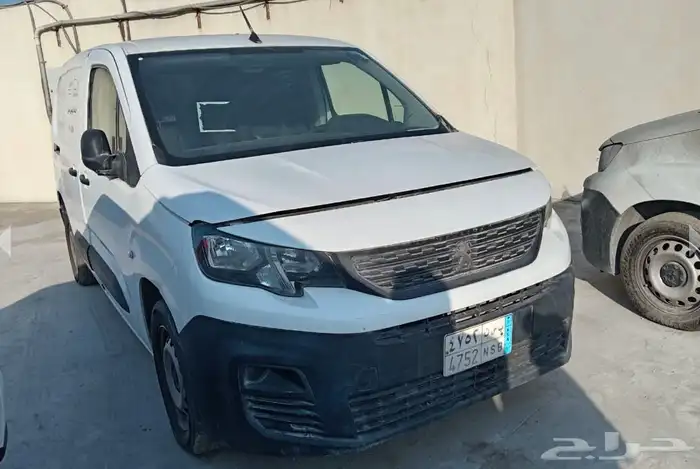 بيجو بانتر 2022 0