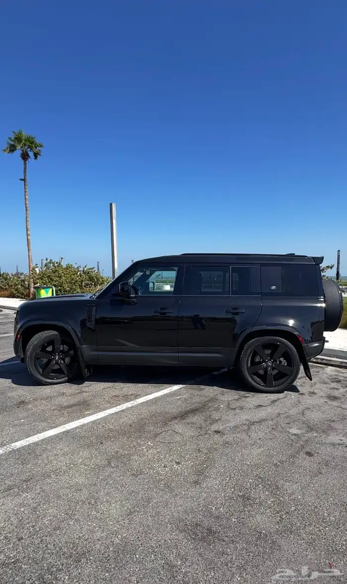 ديفيندر 2020 اسود للبيع 2