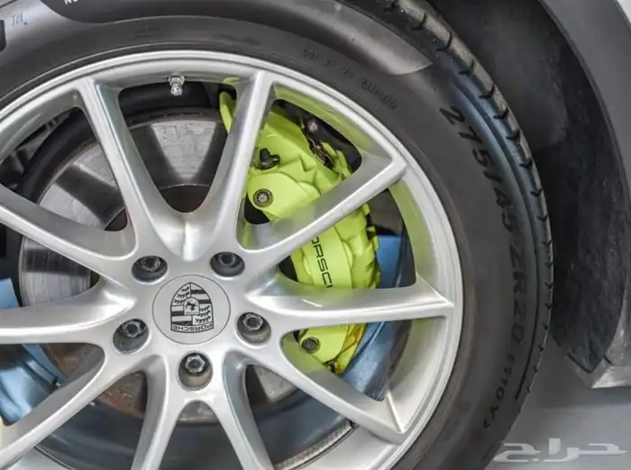 بورش كايين Porsche Cayenne E-Hybrid موديل 2022 9