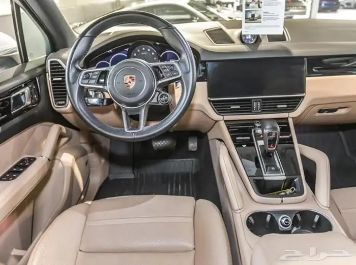 بورش كايين Porsche Cayenne E-Hybrid موديل 2022 14