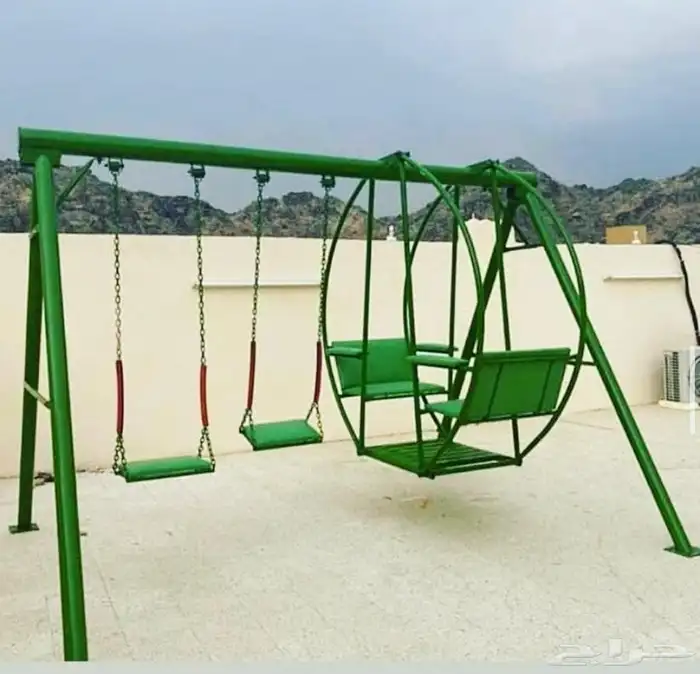 ألعاب ومراجيح 23