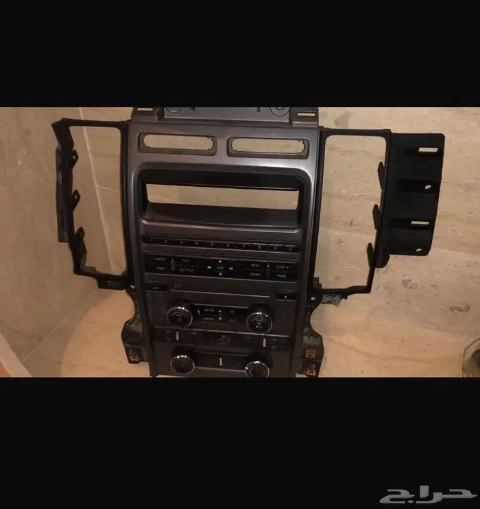 مسجل مع الديكور تورس 2010 بحاله الوكاله لا يجيني الا الصامل 3