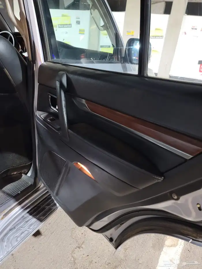 سيارة باجيرو بابين مديل 2008 0