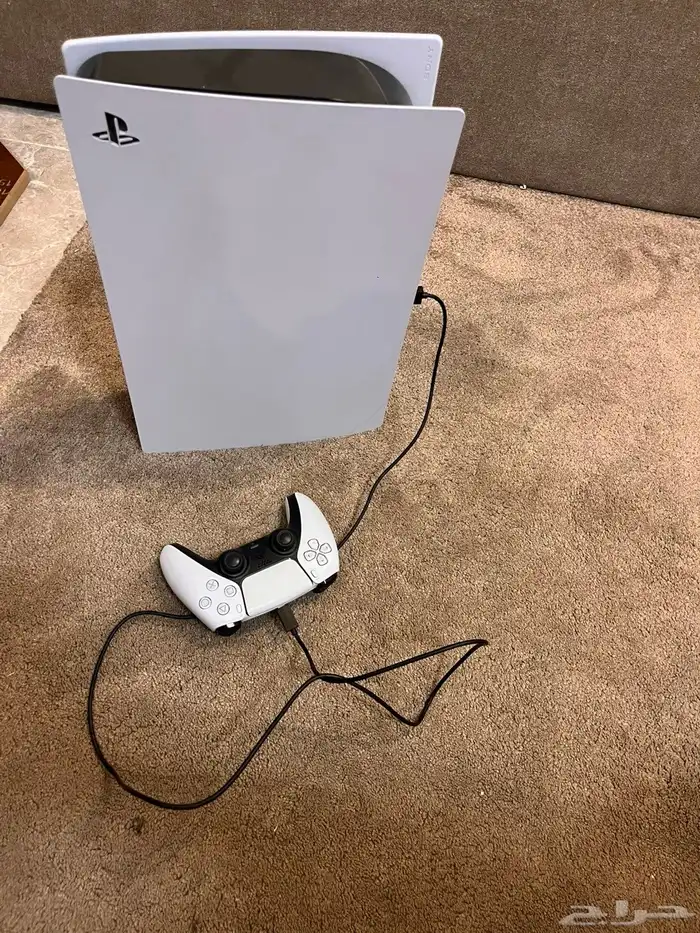 سوني 5 مع يد فقط 0