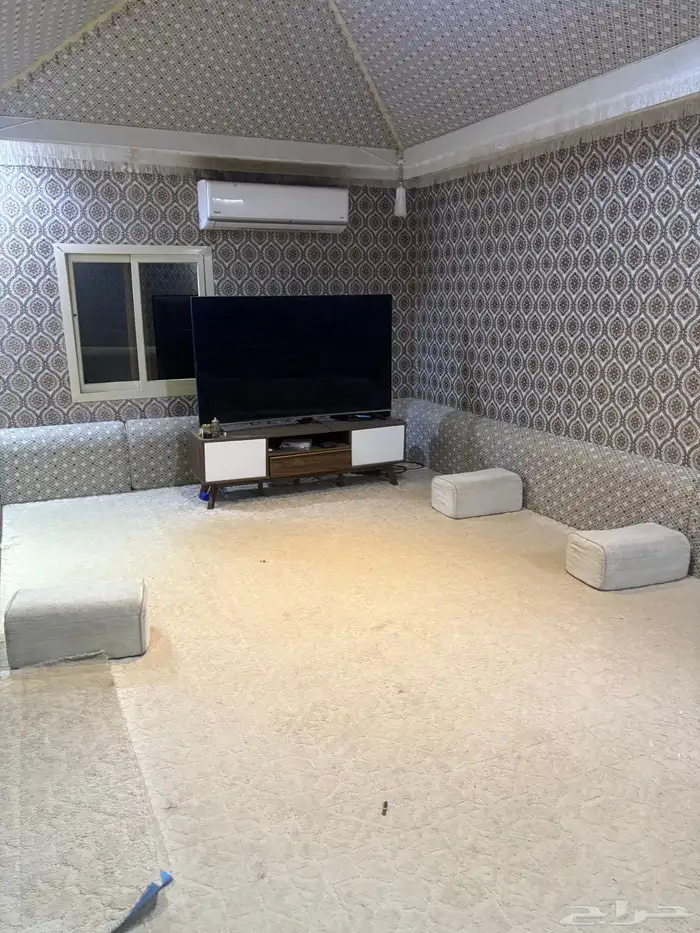 بيت شعر ملكي الموقع الزلفي 0