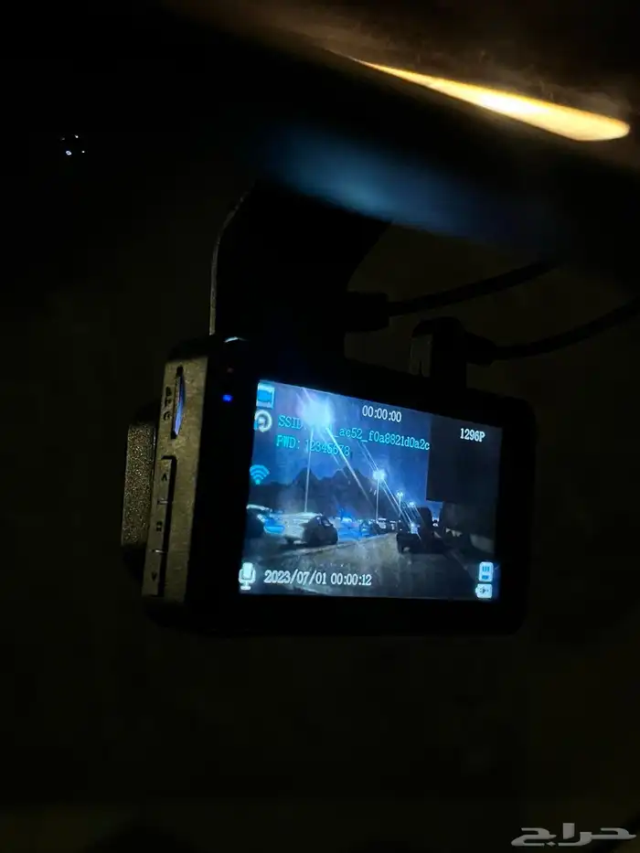 داش كام ويوجود بها كاميرا خلفية 0