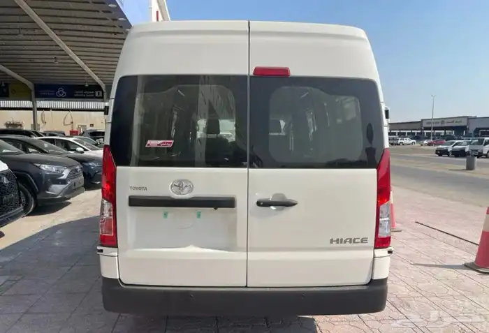 باص بضاعه سقف عالي 2026 ديزل عرض خاص 5